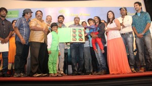 Oru Thozhan Oru Thozhi Audio Launch -1