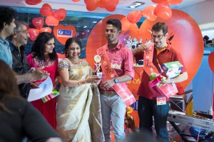 MS ANITHA WITH THE WINNER  (Custom)