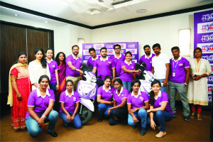 CK Kumaravel , Co Founder Naturals , Veena Kumaravel Founder Naturals with Abhinav Khare , CEO & Founder of VYOMO at the launch Naturals @ Home with the team (2)