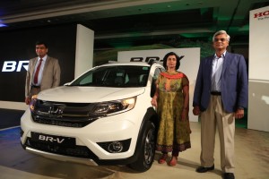 Image 1 - Mr. Jnaneswar Sen, Senior Vice President, Honda Cars India at the launch l Honda BR-V today in Chennai.