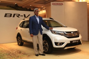 Image 2 - Mr. Jnaneswar Sen, Senior Vice President, Honda Cars India at the launch l Honda BR-V today in Chennai.
