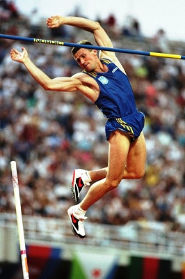 10 Aug 1997: Sergey Bubka of the Ukraine clears the bar during the Pole Vault event at the World Championships at the Olympic Stadium in Athens, Greece. Bubka won the gold medal making it his sixth World Championship victory. Mandatory Credit: Gary M Prior/Allsport